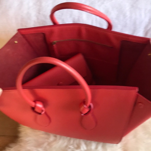 CÉLINE limited edition vermillion bag and clutch - Picture 7 of 8